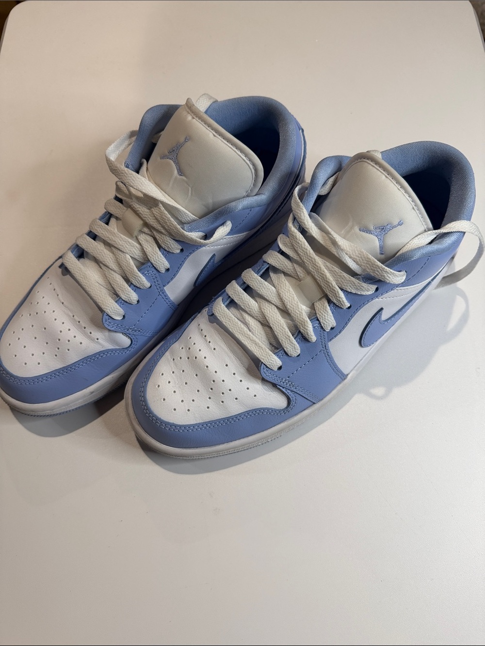 Air Jordan 1 Low/ Women’s/ Size 9/ White Aluminum